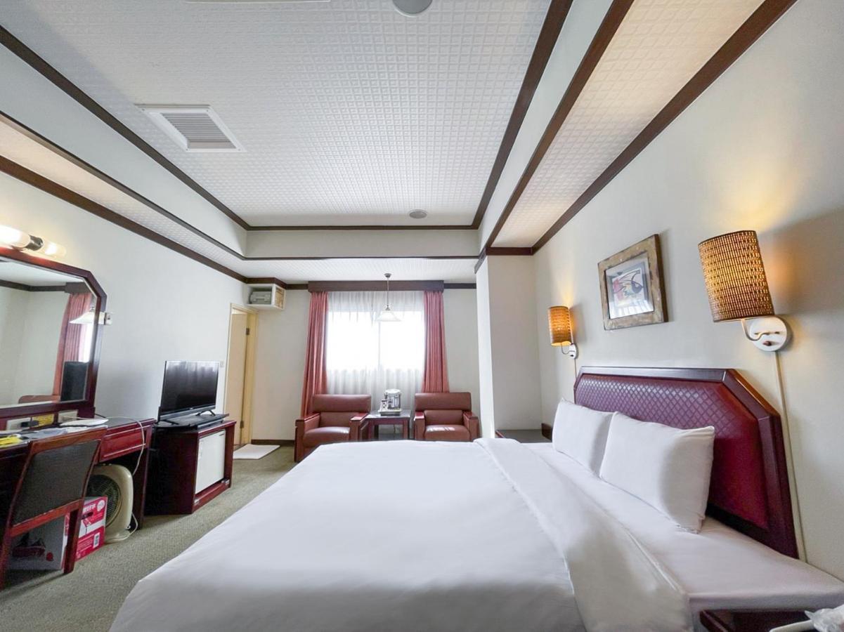 Guide Hotel Changhua Jhongjheng Bagian luar foto