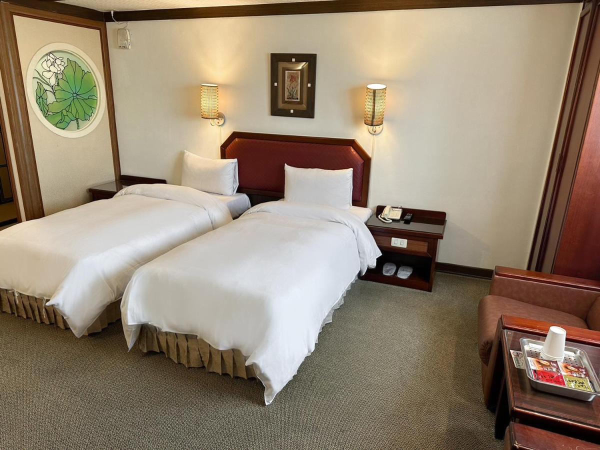 Guide Hotel Changhua Jhongjheng Bagian luar foto