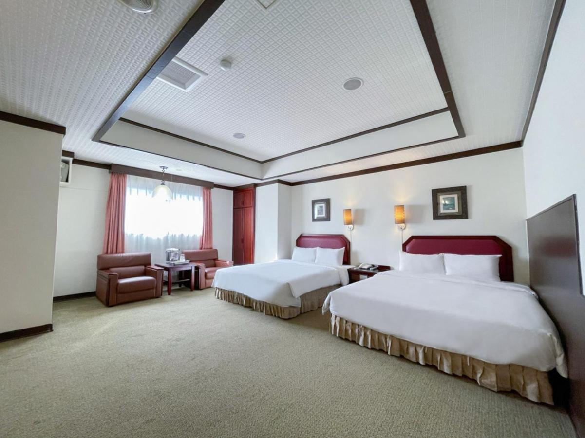 Guide Hotel Changhua Jhongjheng Bagian luar foto