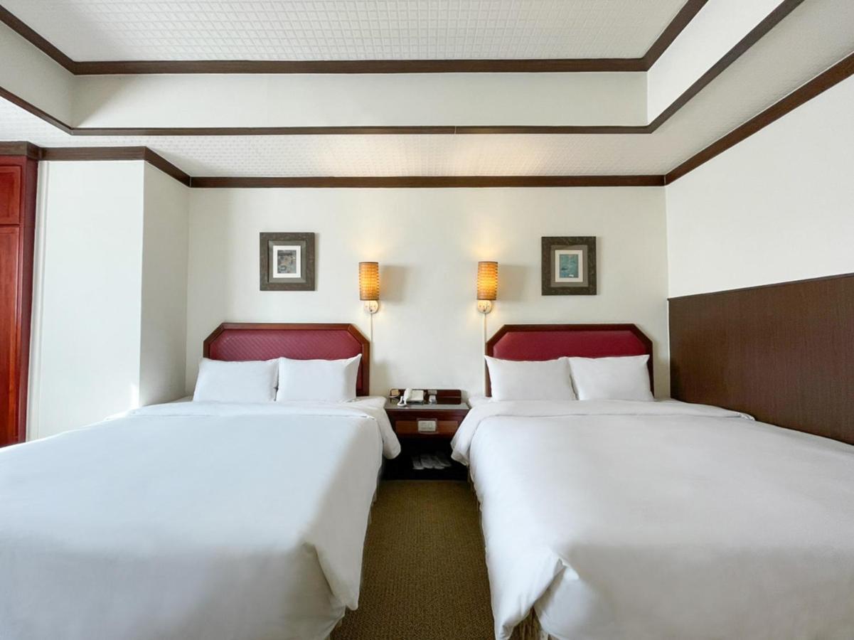 Guide Hotel Changhua Jhongjheng Bagian luar foto
